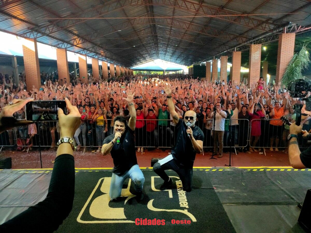 Mais De Mil Pessoas Participam Da Festa Do Colono E Motorista Em