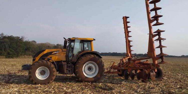 Prefeitura de Itaipulândia adquire novas máquinas para dinamizar serviços