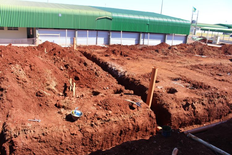 Itaipulândia: Município repassa escritura definitiva para a FRIELLA