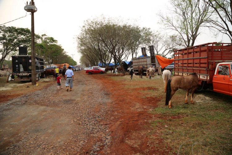 TRADIÇÃO: Rodeio Crioulo reúne tradicionalistas em Itaipulândia