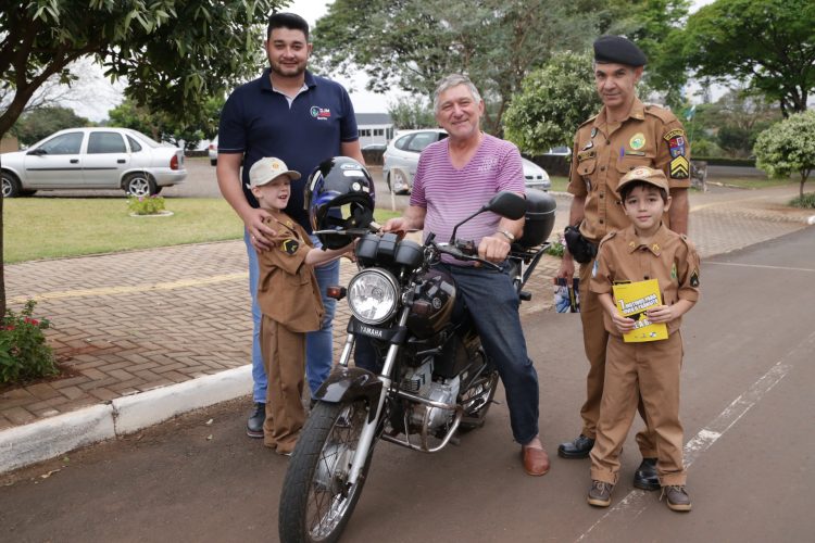 Atividades da Semana do Trânsito tiveram início nesta manhã em Missal