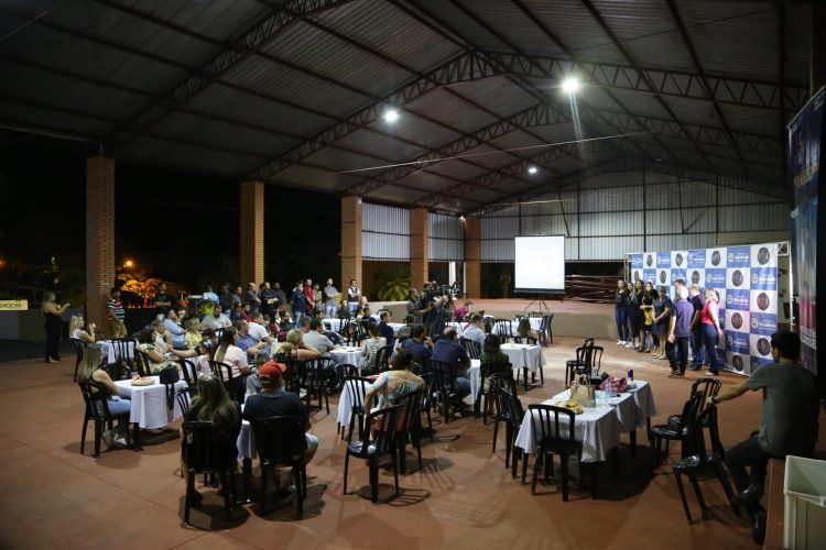 Itaipulândia terá 1ª Festa do Leitão no Carrossel