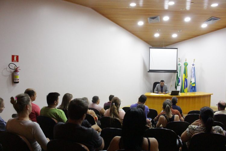 Itaipulândia: Ministério Público realiza orientação a candidatos ao cargo de Conselheiro Tutelar