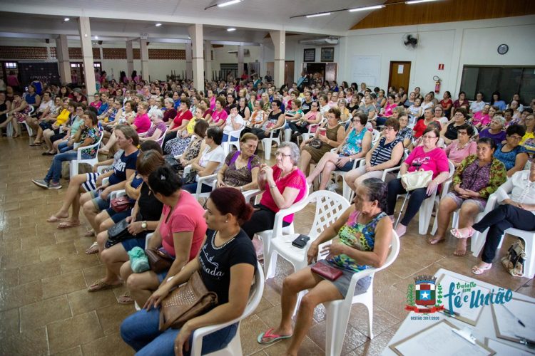 Voluntárias de Foz do Iguaçu que já tiveram Câncer palestraram em Missal em atividade alusiva ao Outubro Rosa