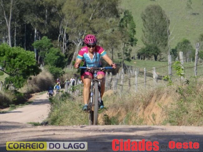 Grupo de ciclistas de Santa Helena, Entre Rios do Oeste, Pato Bragado e Marechal Rondon fazem “Caminho da Fé”