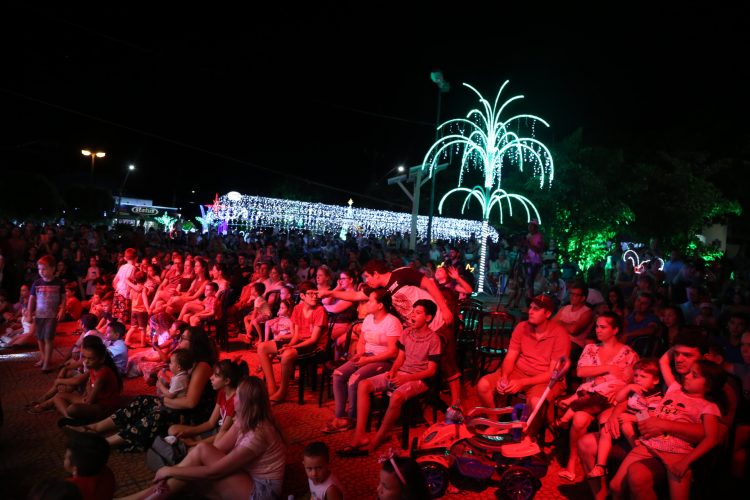 Itaipulândia abre o Natal Iluminado 2019 em grande estilo