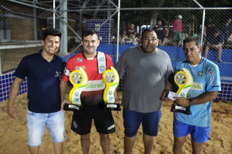 Itaipulândia: Definidos os campeões do X Campeonato Municipal de Bocha de Areia Duplas