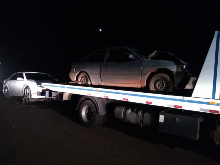 Itaipulândia: Veículos e cigarros são apreendidos e duas pessoas presas em ação da Operação Hórus