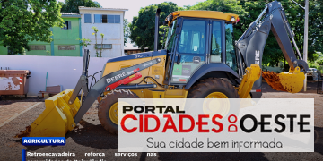 Retroescavadeira reforçam serviços nas comunidades de Itaipulândia