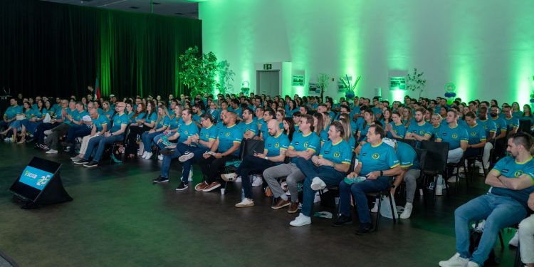 Sicoob Três Fronteiras reúne Paraná e Rio Grande do Sul em convenção para marcar conquistas